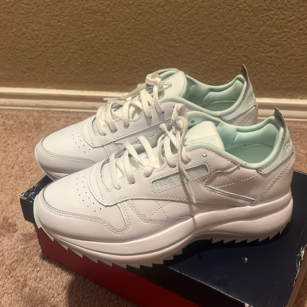 Reebok SP lifestyle extra